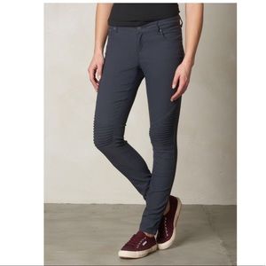 Prana Brenna gray skinny pants 12